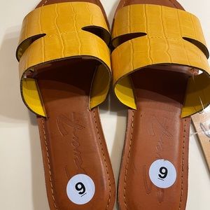 Seven 7 Louie sandals